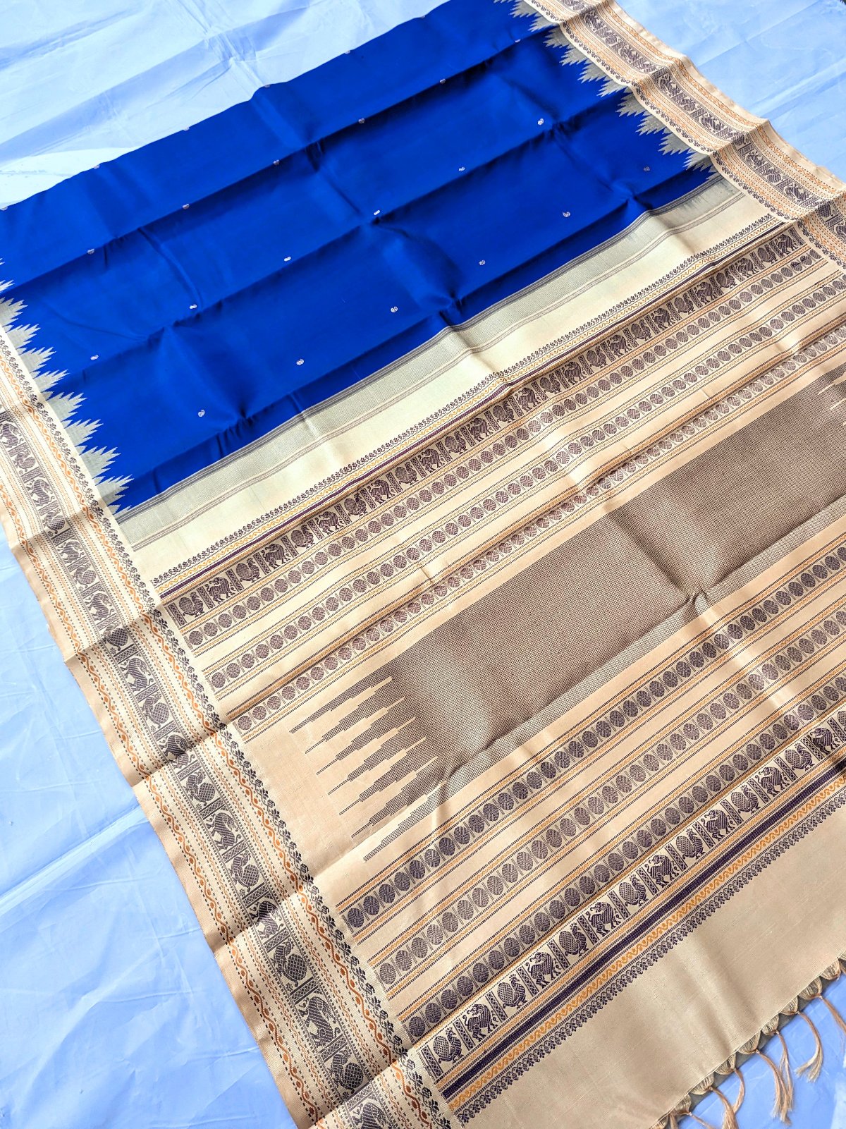 Pure Kanchipuram Violet Handloom Silk Saree with Tussar Temple Korvai Thread Border